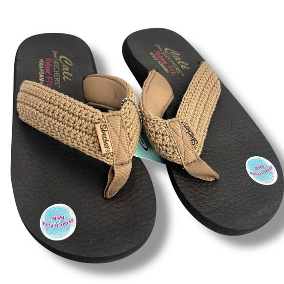 NEW Cali from Skechers Flip Flops Size 7 Mocha Brown Woven Yoga Foam Sandals NWT - Picture 2 of 9